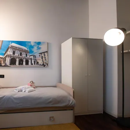 Monolocale Mameli 28 Apartamento Bréscia